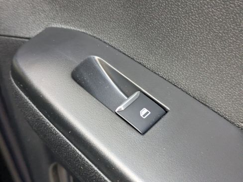 New 2026 Ford Escape ST-Line w/ Tech Pack #1 image 33