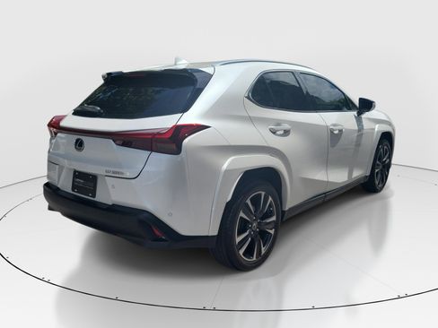 Used 2023 Lexus UX 250h FWD w/ Accessory Package (Z1) image 6