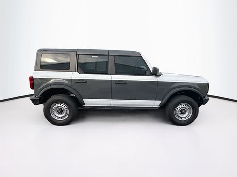 Used 2025 Ford Bronco 4-Door image 8