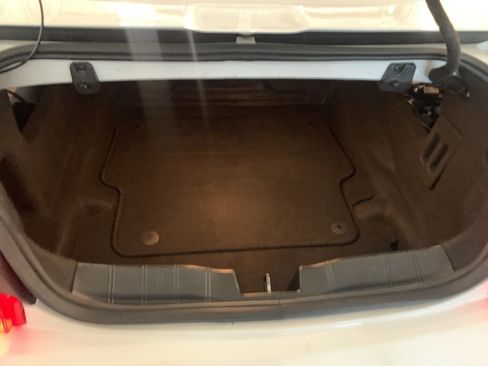 Used 2020 Chevrolet Camaro LT image 21