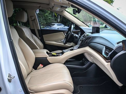 Used 2020 Acura RDX AWD w/ Advance Package image 17