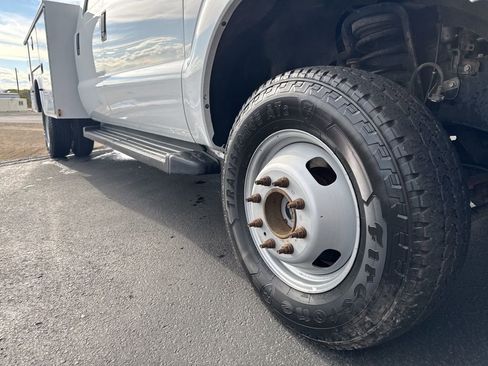 Used 2016 Ford F350 XL image 7