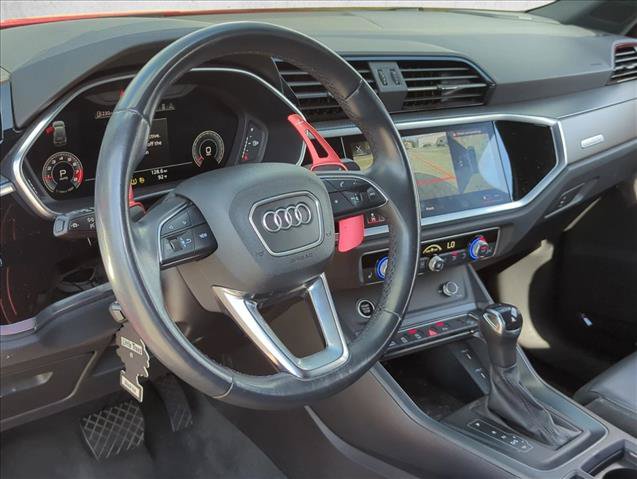 Used 2022 Audi Q3 2.0T Premium Plus w/ Premium Plus Package AWD/4WD image 9
