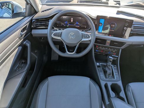 New 2026 Volkswagen Jetta SE image 29