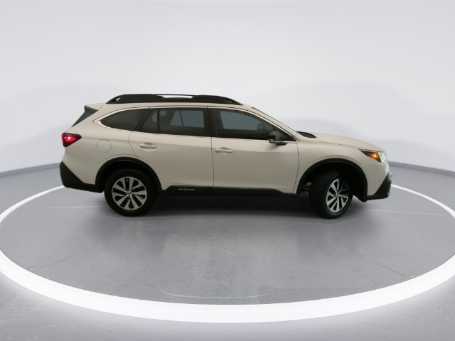 Used 2022 Subaru Outback AWD/4WD image 5