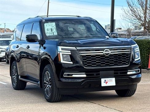 New 2026 Nissan Armada Platinum image 2