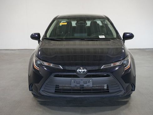 Used 2024 Toyota Corolla LE image 2