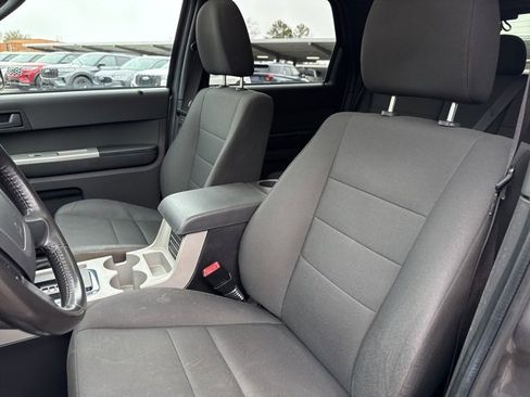 Used 2012 Ford Escape XLT image 10