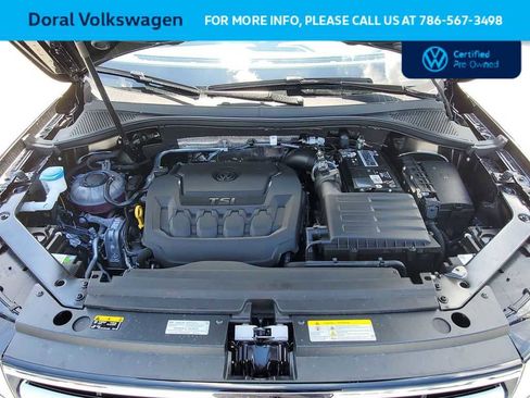 Used 2023 Volkswagen Tiguan SE R-Line FWD image 18