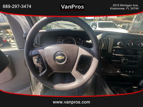 Used 2017 Chevrolet Express 3500 LT w/ LT Preferred Equipment Group image 10