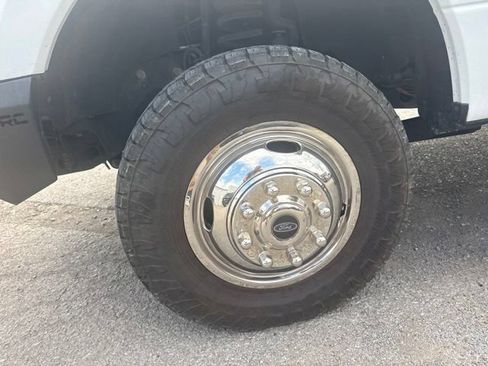 Used 2019 Ford F350 XLT AWD/4WD image 3
