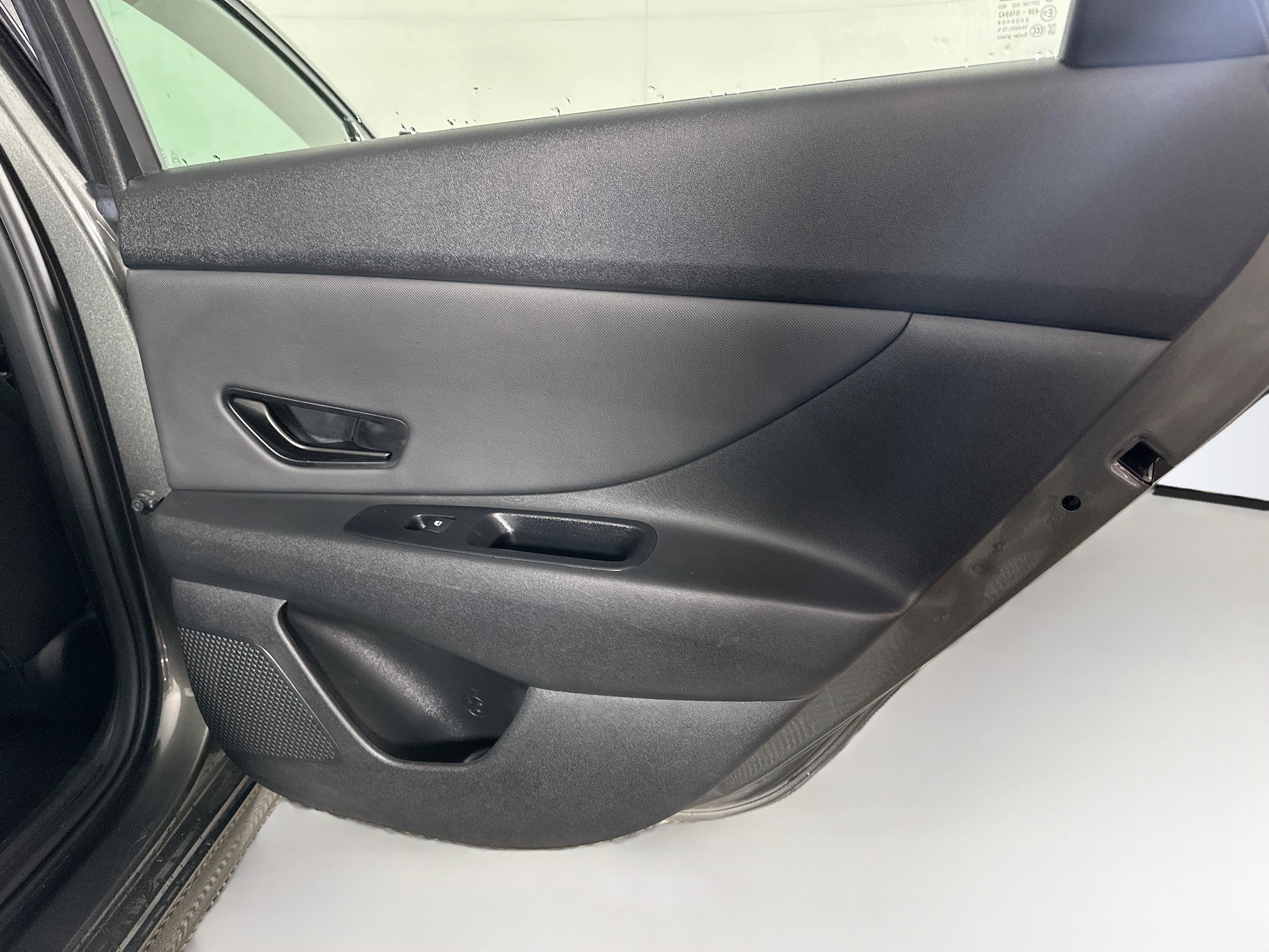 Used 2026 Hyundai Elantra Sport FWD image 28