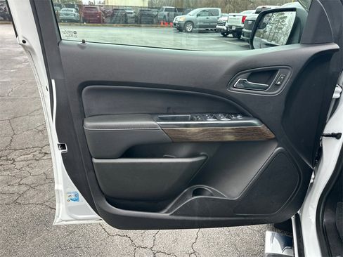 Used 2019 GMC Canyon Denali image 11