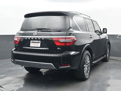 Used 2024 Nissan Armada SL w/ Captain's Chairs Package AWD/4WD image 6