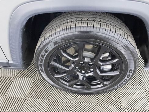 Used 2023 Jeep Compass Altitude image 48