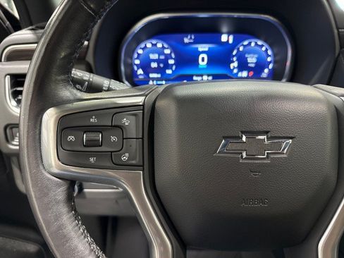 Used 2022 Chevrolet Tahoe Z71 w/ Luxury Package AWD/4WD image 71