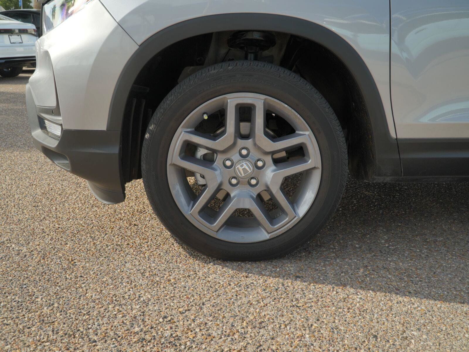 Used 2023 Honda Passport EX-L image 17