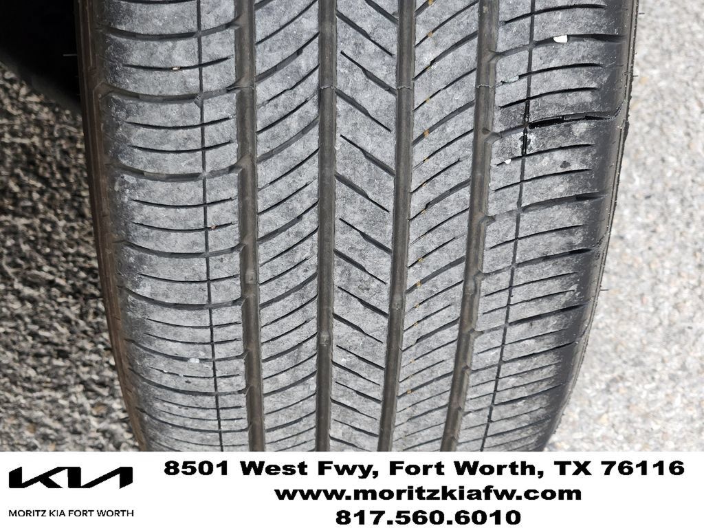 Certified 2025 Kia Telluride S FWD image 10