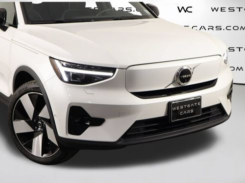 Used 2023 Volvo C40 P8 Recharge Ultimate w/ Protection Package Premier AWD/4WD image 46