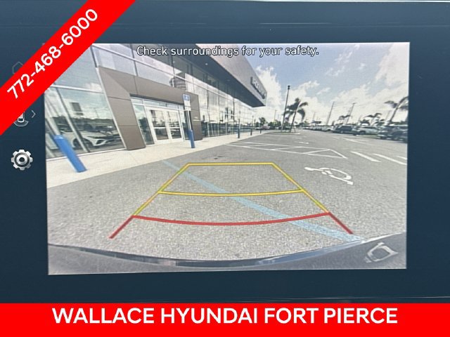 Used 2023 Hyundai Palisade SEL FWD image 28