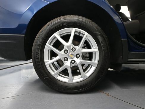 Used 2022 Chevrolet Equinox LS AWD/4WD image 14