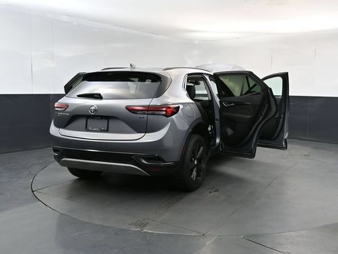 Used 2021 Buick Envision Essence w/ Sport Touring Package AWD/4WD image 29