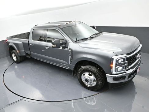 Used 2024 Ford F350 Lariat w/ Lariat Ultimate Package image 35