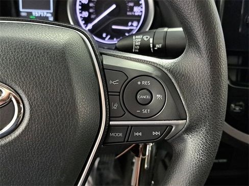 Used 2023 Toyota Camry LE image 25