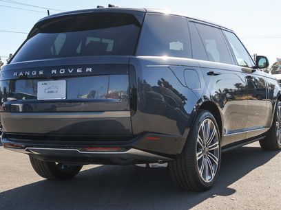 New 2026 Land Rover Range Rover Long Wheelbase SE
