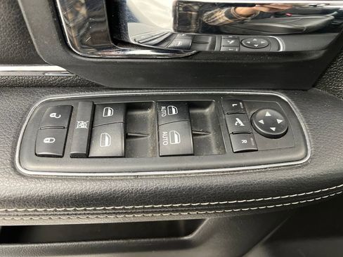 Used 2018 RAM 2500 Laramie image 12