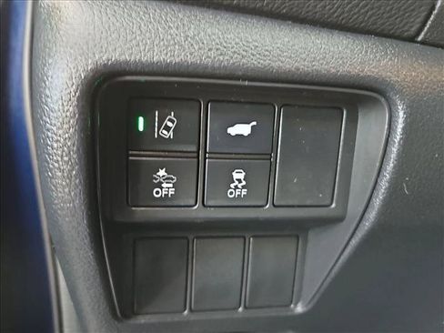 Used 2020 Honda CR-V Touring image 23