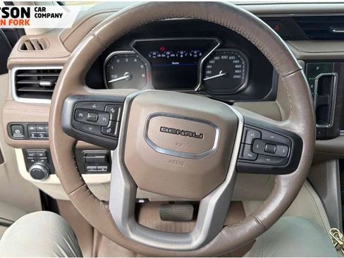 Used 2021 GMC Yukon Denali image 5