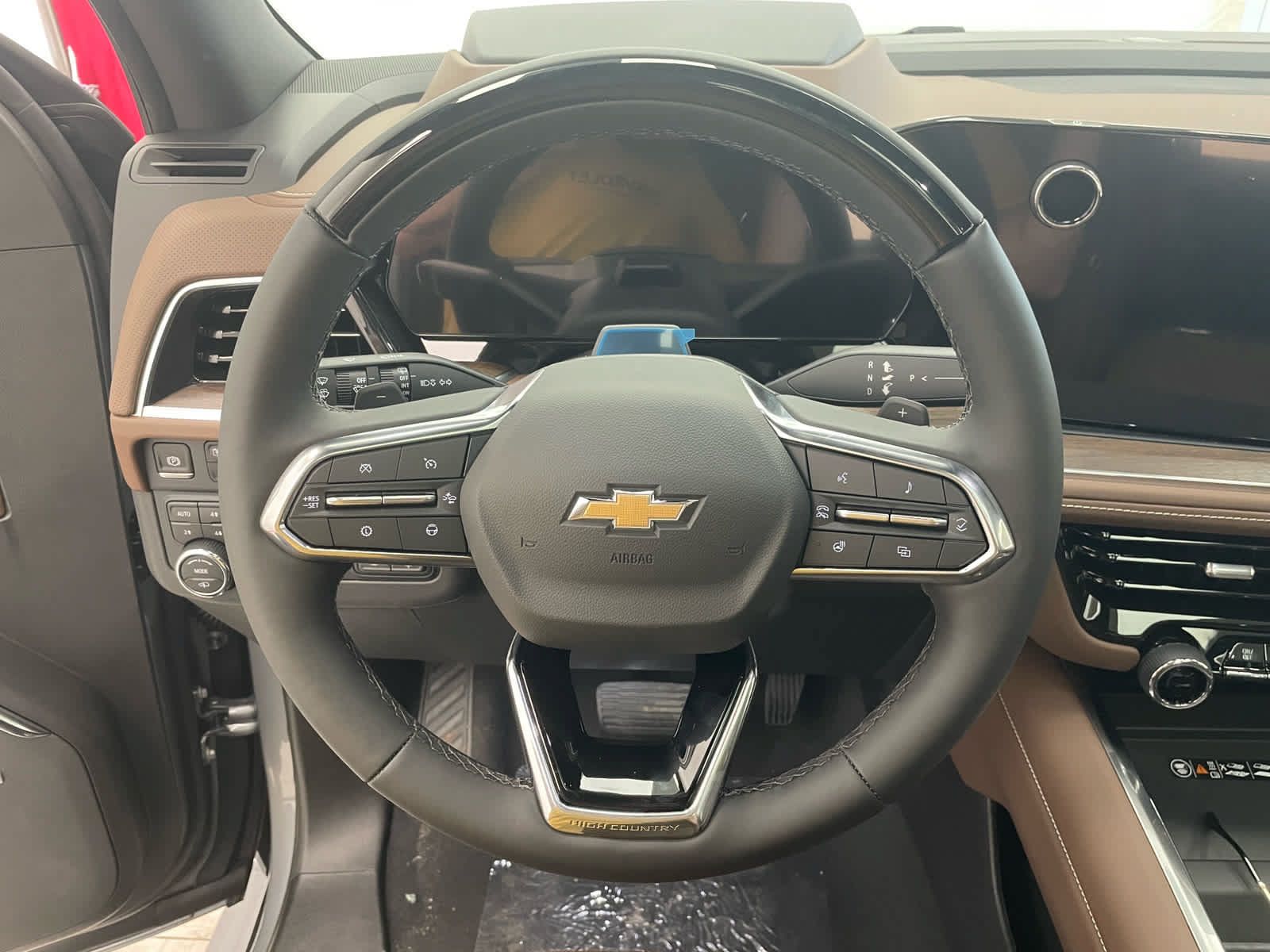 New 2026 Chevrolet Suburban High Country AWD/4WD image 12