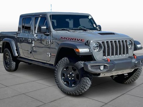 Certified 2022 Jeep Gladiator Mojave w/ LED Lighting Group image 4