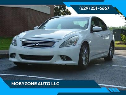 Used 2015 INFINITI Q40 w/ Moonroof Package
