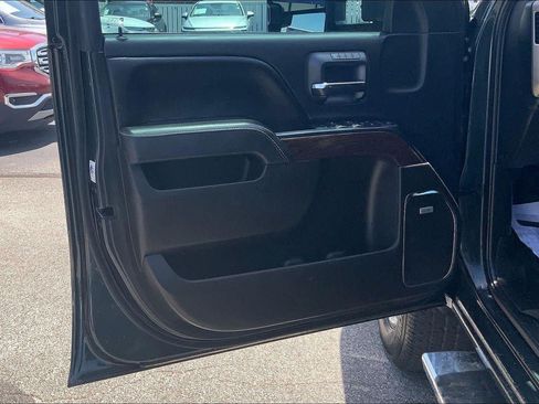 Used 2017 GMC Sierra 3500 Denali w/ Duramax Plus Package AWD/4WD image 23