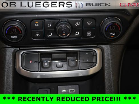 Certified 2023 GMC Acadia SLE w/ Driver Convenience Package image 27