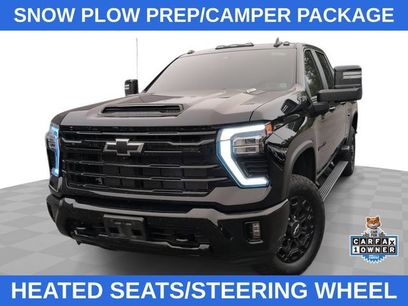 Used 2024 Chevrolet Silverado 2500 LT w/ Midnight Edition