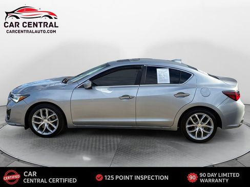 Used 2022 Acura ILX image 2