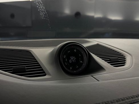 Certified 2025 Porsche Cayenne S AWD/4WD image 34
