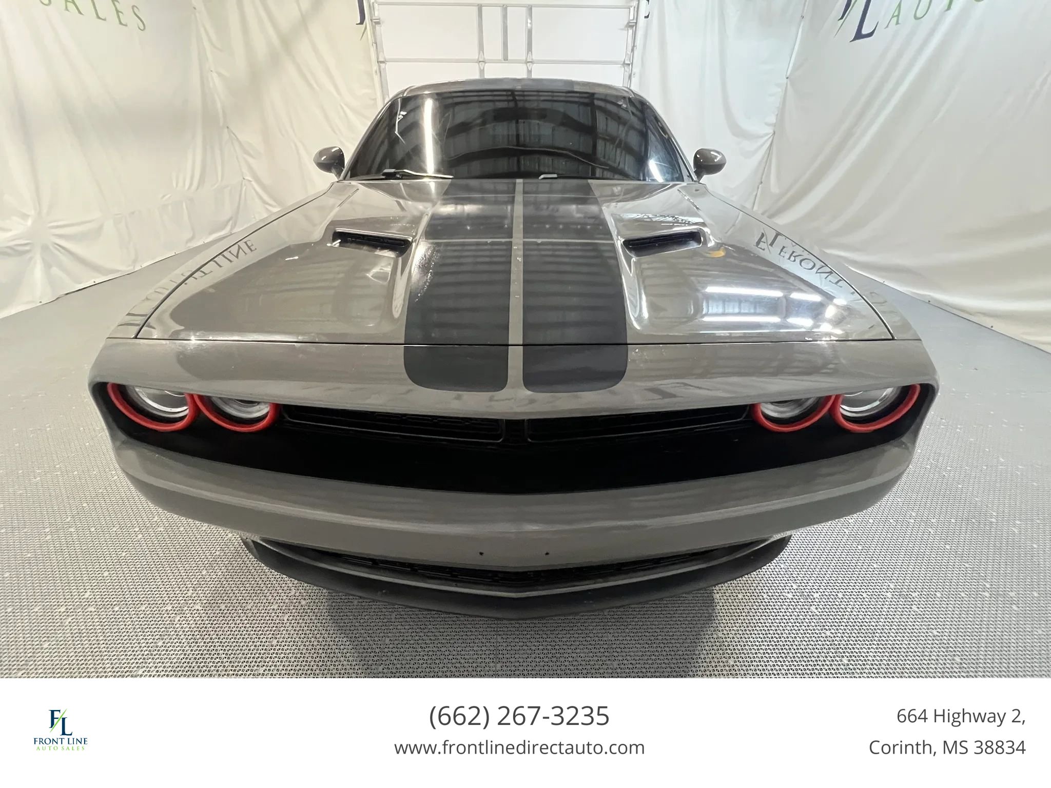 Used 2017 Dodge Challenger SXT w/ Blacktop Package RWD image 2