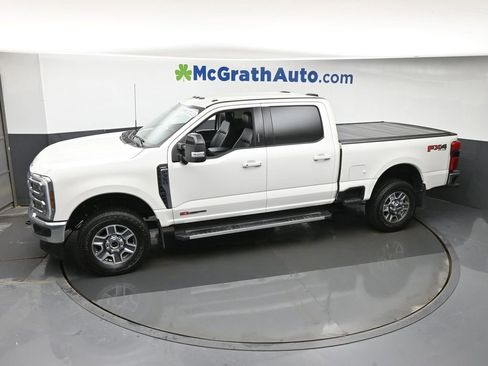 Used 2024 Ford F350 Lariat image 21