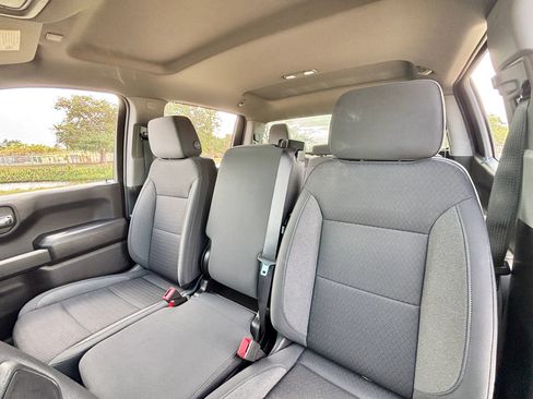 Used 2025 Chevrolet Silverado 1500 Custom w/ Turbomax Blackout Package image 14