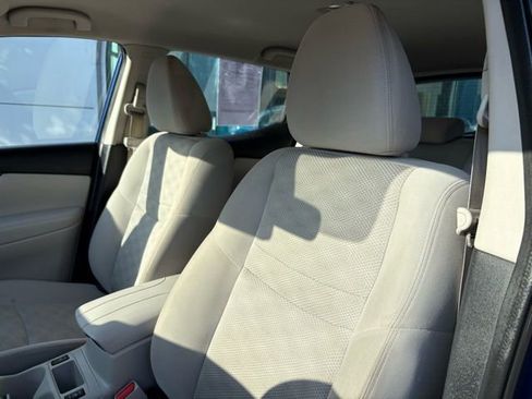 Used 2021 Nissan Rogue Sport SV image 19