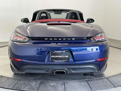 Certified 2023 Porsche 718 Boxster image 6