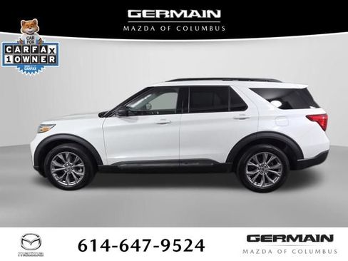 Used 2022 Ford Explorer XLT w/ Equipment Group 202A AWD/4WD image 12
