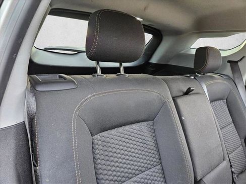 Used 2018 GMC Terrain SLE image 18