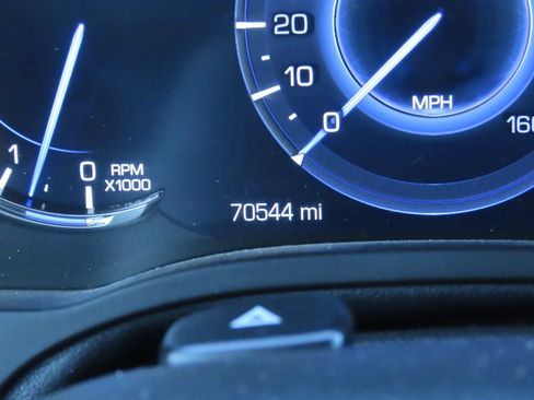 Used 2020 Cadillac Escalade Platinum AWD/4WD image 23