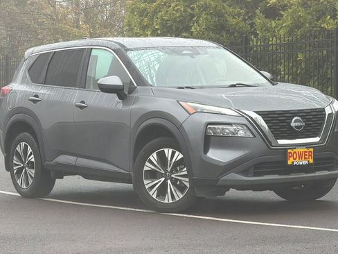 Used 2022 Nissan Rogue SV AWD/4WD image 2