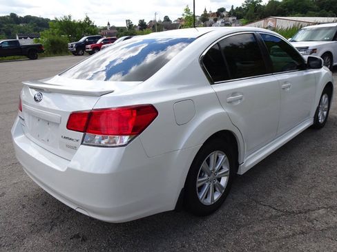 Used 2011 Subaru Legacy 2.5i Premium w/ All-Weather Pkg AWD/4WD image 6